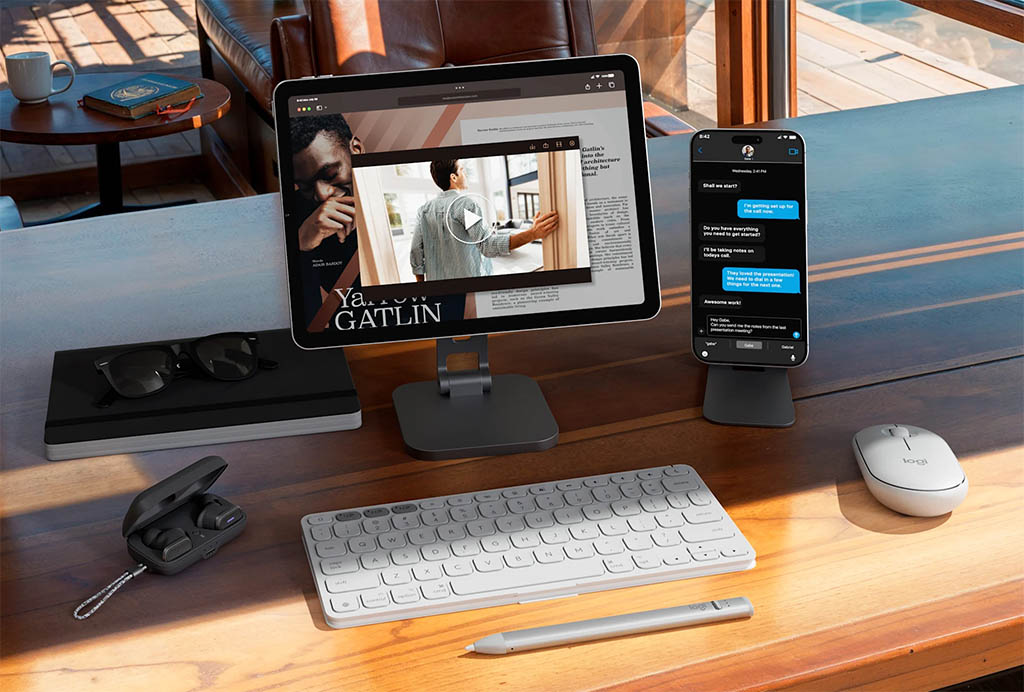 iPad with Logitech keys-to-go